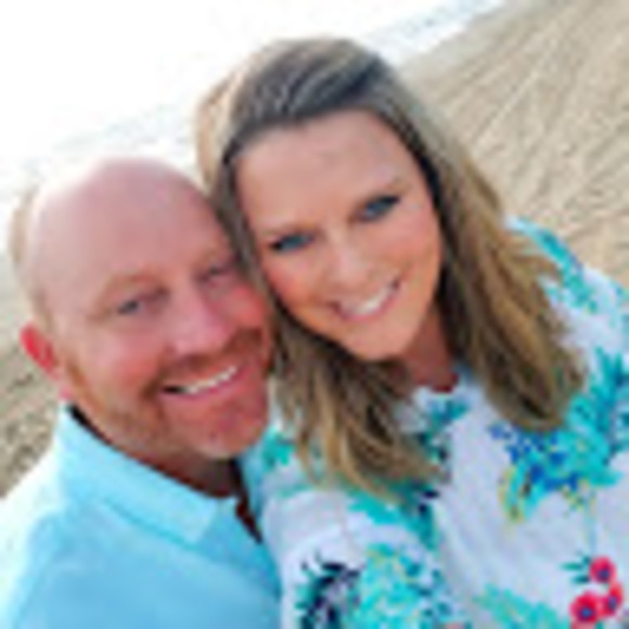 Meet your Posher, Brandi - Picture 1 of 1